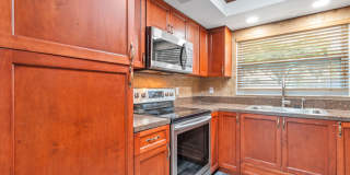 GORGEOUS REMODELED 2BR/1.5BA TOWNHOME IN TALL PINES, LARGO! Gallery 9