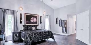 1350 Longlea Terrace Gallery 11