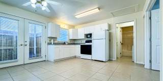 725 Gray Street South Gallery 1