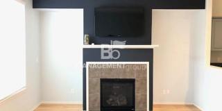 Updated Beaverton Townhome Close to Nike! Private Yard/Patio Gallery 6