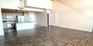 Beautiful, 2 story penthouse loft at the Manhattan condos on the south strip. Gallery 19