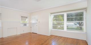 1562 Riverside Drive Gallery 4