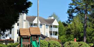 Bluff Ridge Gallery 22