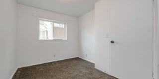 Spacious 2 Bedroom Duplex In West Valley City Spacious 2 Bedroom Duplex In West Valley City Gallery 10