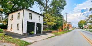 340 W Washington Gallery 1