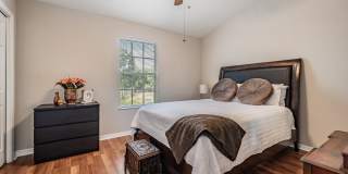 2445 Earlswood Ct Gallery 5