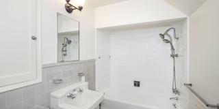 Stately Two Story Home w/ Serene Backyard in Crescent Park Gallery 18