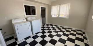 Beautiful 2 Story home Available coming soon!, pet friendly! Gallery 38