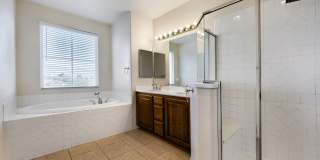Beautiful 4 Bedroom Home With Solar, 3 Car Tandem Garage, and Nice Backyard! Gallery 13