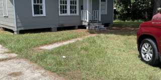 3075 Victoria Drive Gallery 1