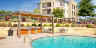 Radius on Grove Radius on Grove Gallery 57