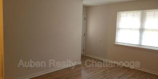 925 Ely Road Gallery 3