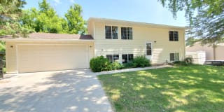 627 36th Street Southwest Gallery 1