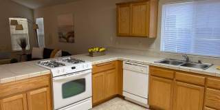 3 Bedroom House Available Now 3 Bedroom House Available Now Gallery 9