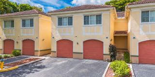 2474 Centergate Dr Gallery 1