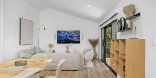 The Ultimate Dana Point Luxury Escape! Modern Coastal Masterpiece in the Heart of the Lantern District Gallery 9