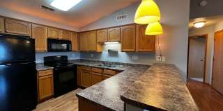 Adorable 2 Bedroom 2 Bath unit in the heart of North Liberty, IA! Gallery 4