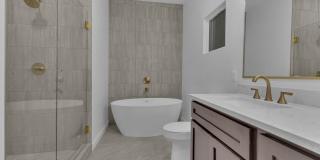 2bed/2.5bath Modern Townhomes! Gallery 153