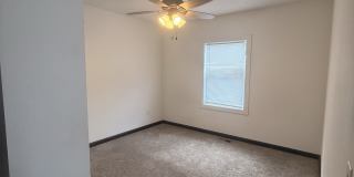 518 N. Nettleton Avenue Gallery 7