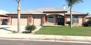 Stunning 4BD/3BA Home in Bakersfield's Desirable 93313 — Fully Loaded, Landscaping Included! Gallery 1