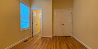 3925 Lexington Dr. - For Rent Gallery 20