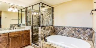 Long term lease in the heart of Park City! Available Mid October 2026 Gallery 17