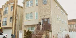 1171 Chestnut St Gallery 1