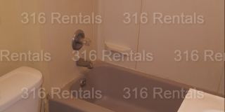 $775 - 2 bed 1 bath - Single Family Home Gallery 1