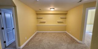 Elegant Stephens Pointe Condominiums Gallery 16