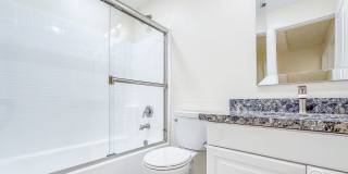 OC: Spacious 2BD/2.5BA Condo in Irvine with Resort-Style Amenities, Private Balcony & In-Unit Laundry & 2 Parking Spaces Gallery 16