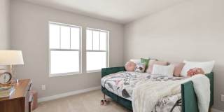 Modern 5 Bed Home Gallery 14