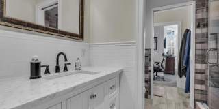 502 Brighton Avenue Gallery 31