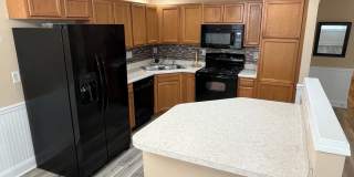 2 Story 2 bedroom townhome off Providence & I-485 Gallery 9