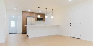 305 ROWLAND DR AUSTIN TX 78745 Gallery 3