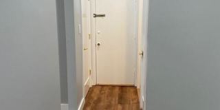 32 Winchester St. Gallery 6