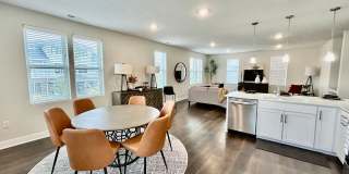 The Bungalows on the Lake - Block C Gallery 613