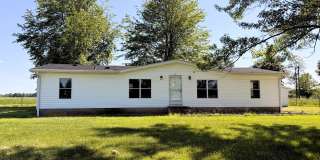 Country Charm Meets Convenience! Gallery 1