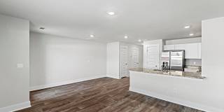 Brand New Townhome- Bike to the beach!!! **MOVE-IN SPECIAL** Gallery 12