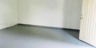 1439 Captains Walk Gallery 9