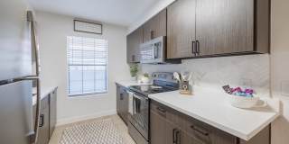 Sage at Green Valley Gallery 4