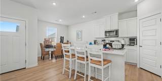 4885 W Triangle Street Gallery 9