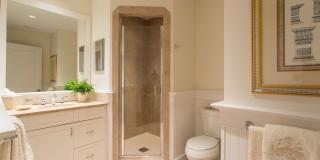 210 10th Street NE #105- Luxury Randolph Condo! Gallery 1