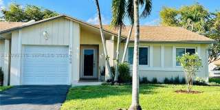 10909 SW 117th Pl Gallery 1