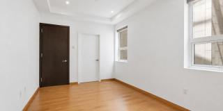 135 West 4th Street Gallery 20