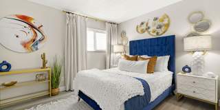 The Halston Gallery 9