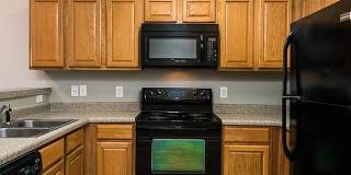 Spencer Crossing Gallery 1