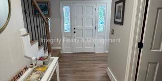 4 Bed/3.5 Bath, 3306 Sqft - 10074 E Lake Dr. Gallery 7