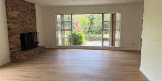 3 Bedroom 2 Bath Single Family Home w/Garage & Bonus Room Gallery 6
