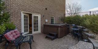 Spacious Home with Hot Tub, Fenced Yard and Solar Power Gallery 53