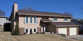 5 Minute Drive to Zorinsky Lake!! Gallery 1